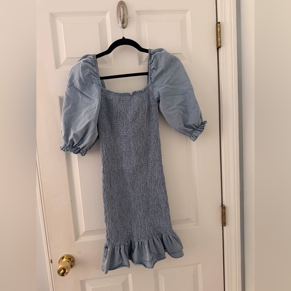 tea n rose Light Blue Puff Sleeve Smocked Dress